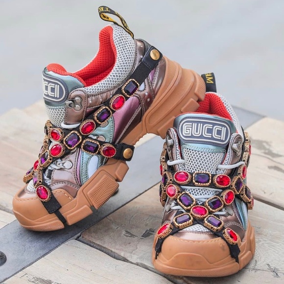 Gucci Flashtrek Sneakers - Picture 1 of 3